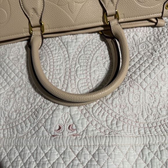 Structured Tote in Light Beige with Floral Embossing - Picture 3 of 9